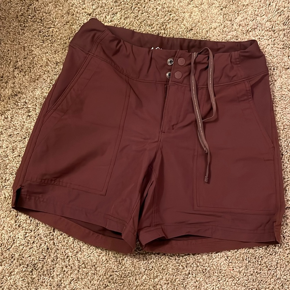REI co-op hiking shorts size 2 plum purple